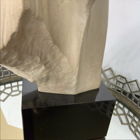 SOLD.         Austin Productions Stargazer Bust Sculpture #N3 - Picture 7 of 10